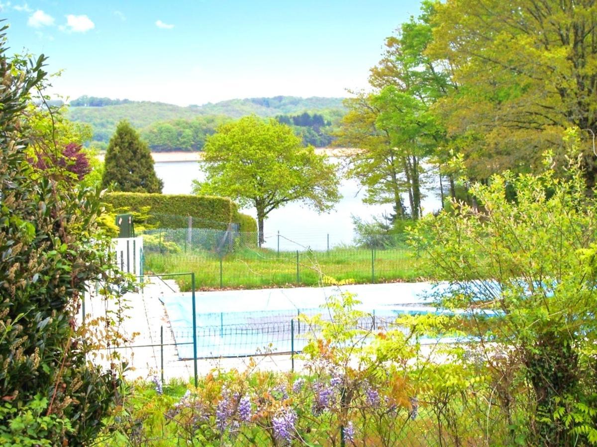 Chalet Charmant A Saint-Gerons Avec Piscine Partagee Экстерьер фото